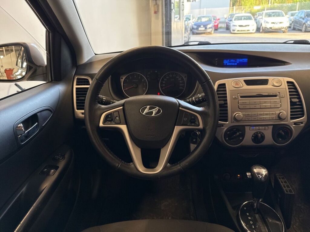 Hyundai i20 2012 Hopea