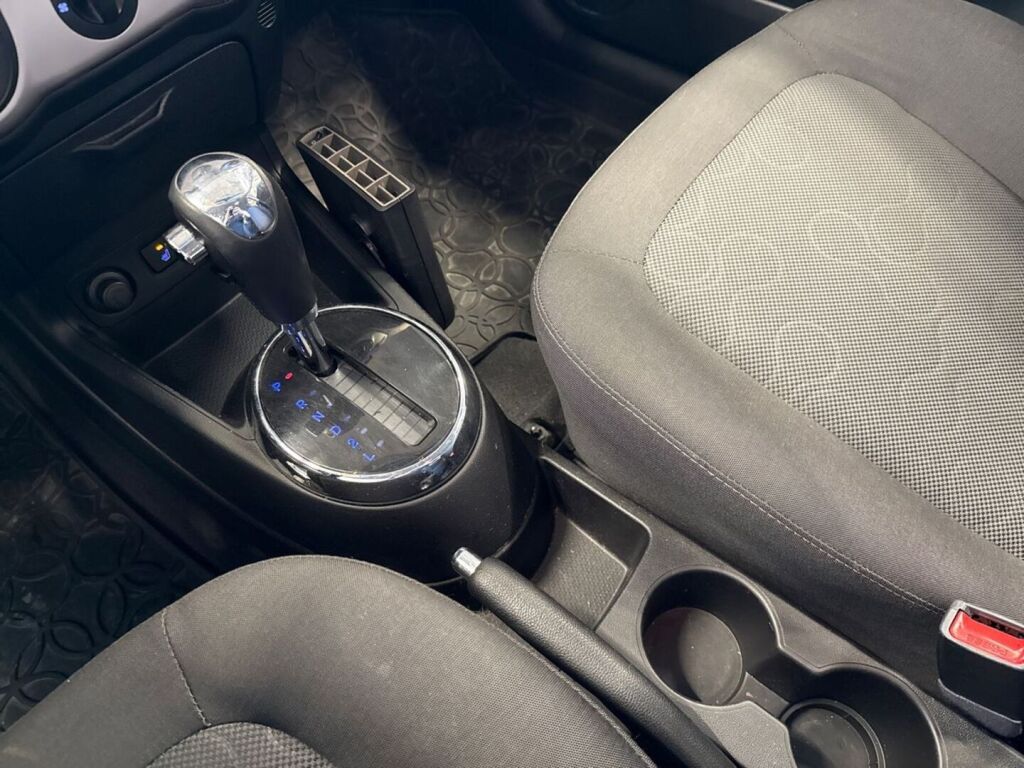 Hyundai i20 2012 Hopea