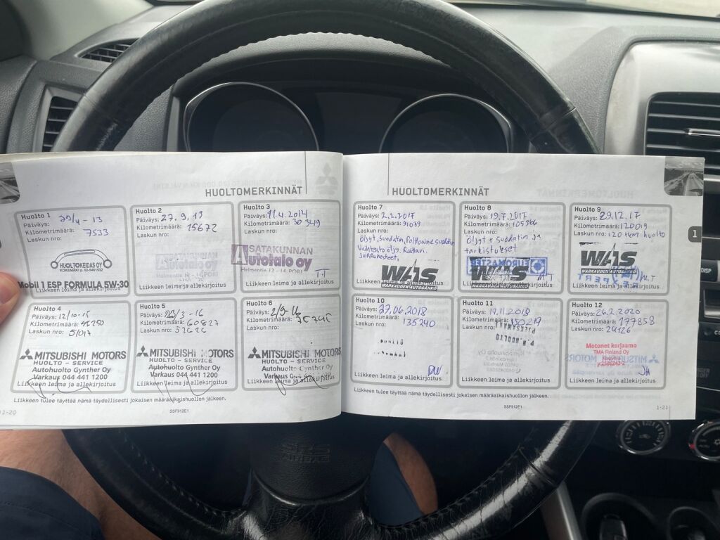 Mitsubishi ASX 2012 Ruskea (beige)