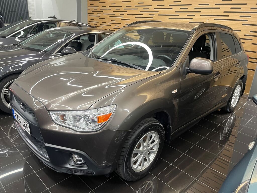 Mitsubishi ASX 2012 Ruskea (beige)