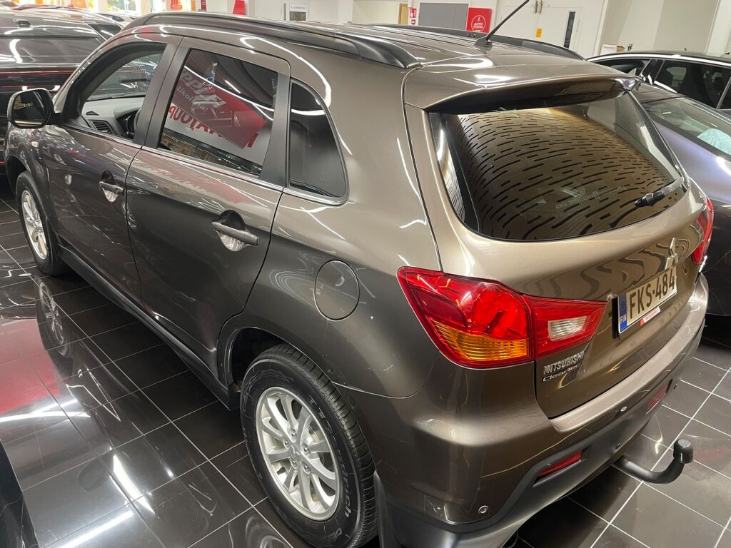 Mitsubishi ASX 2012 Ruskea (beige)