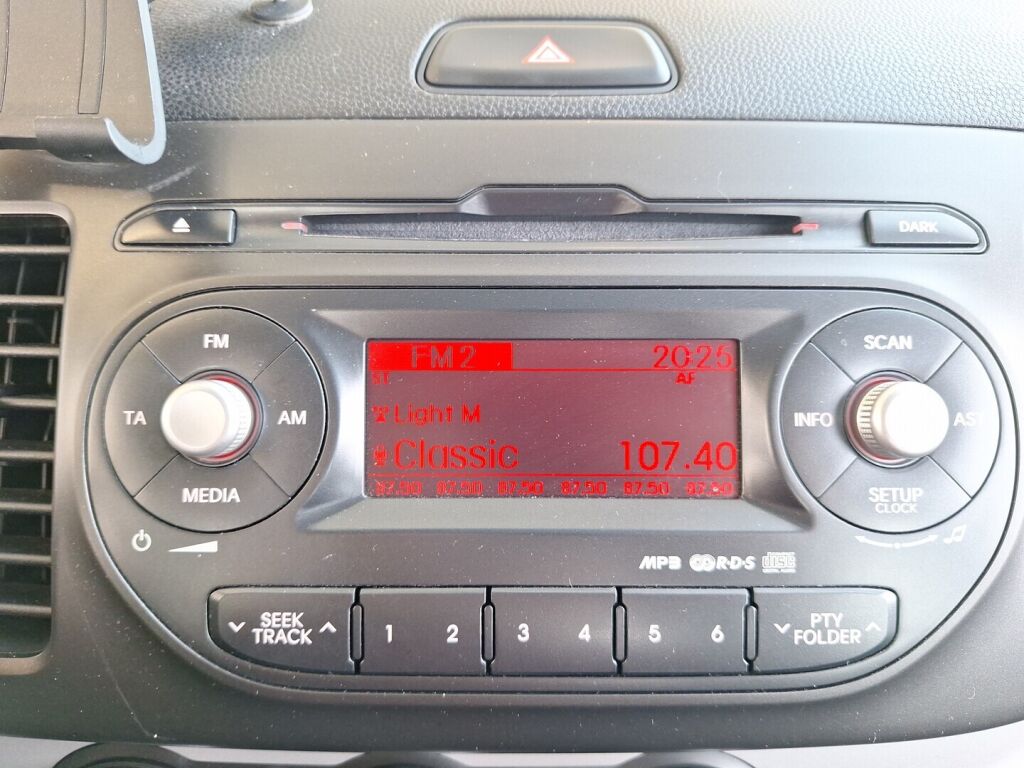 Kia Picanto 2012 Hopea