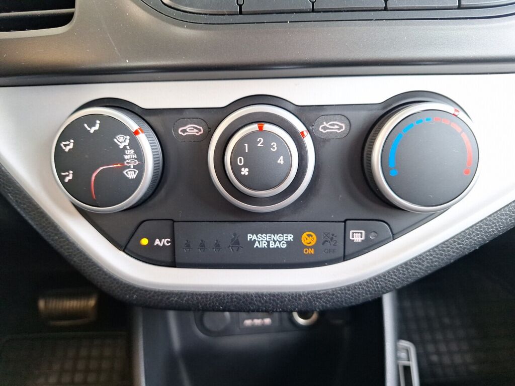 Kia Picanto 2012 Hopea