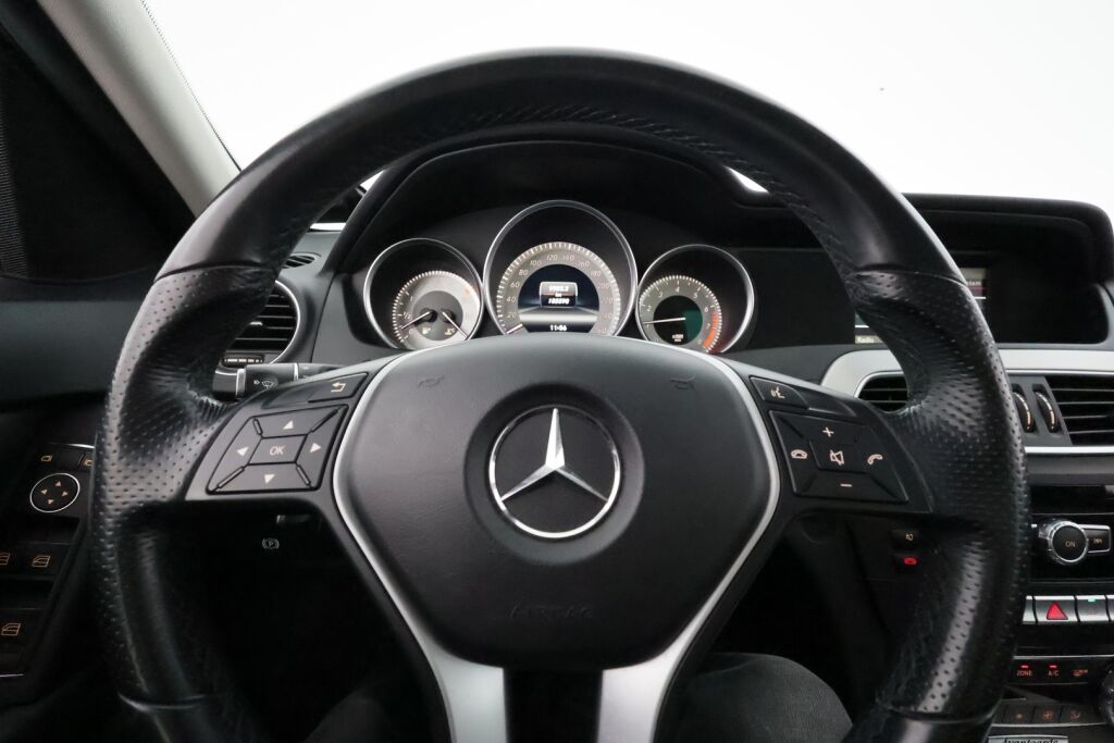 Mercedes-Benz C 2012 Harmaa