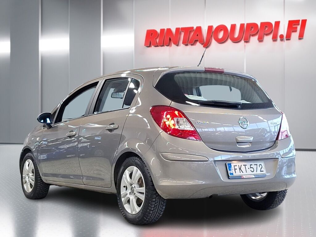Opel Corsa 2012 Ruskea (beige)
