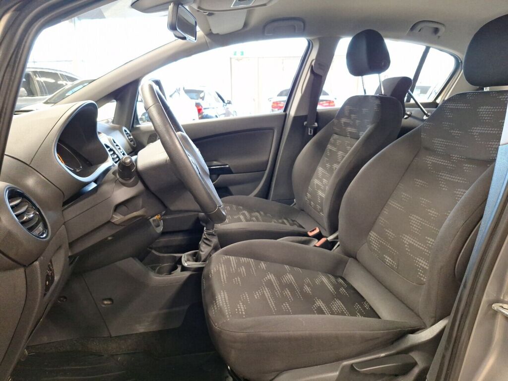 Opel Corsa 2012 Ruskea (beige)