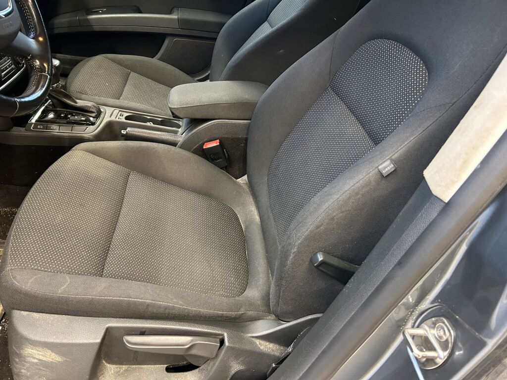 Skoda Superb 2012 Hopea