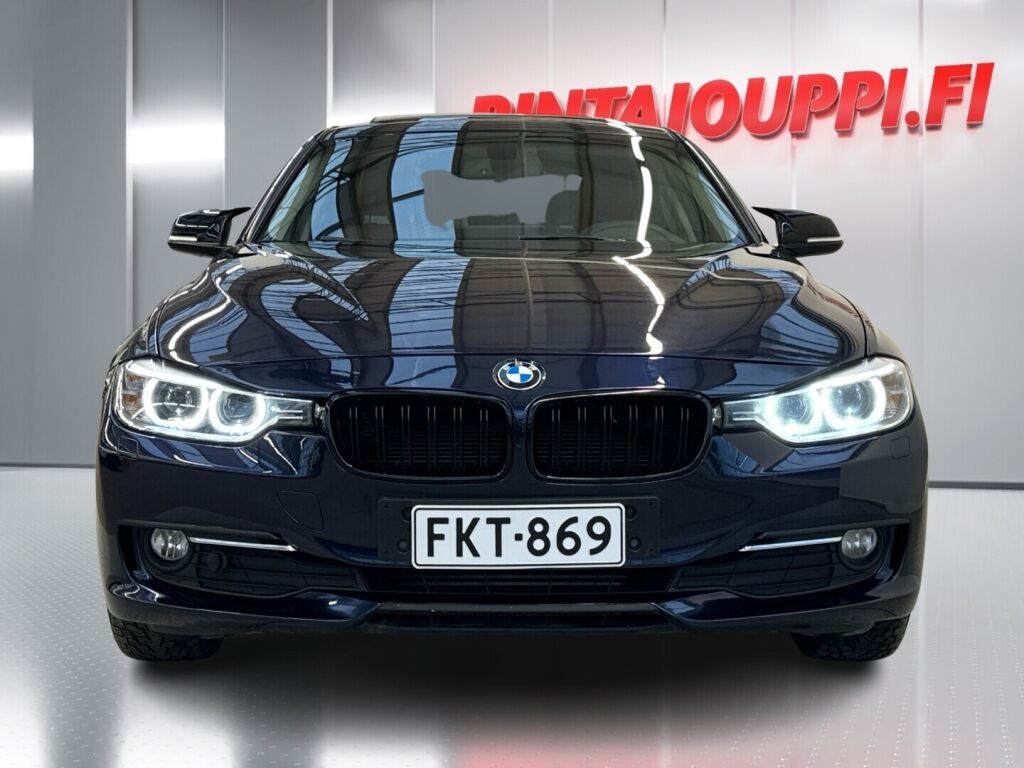 BMW 320 2013 Sininen