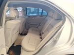 Mercedes-Benz E 2010 Harmaa