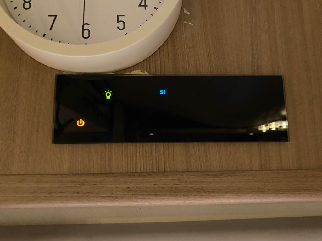 Adria Matrix Axess M 680SP 2013 Valkoinen