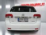 Toyota Avensis 2012 Valkoinen