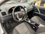 Toyota Avensis 2012 Valkoinen
