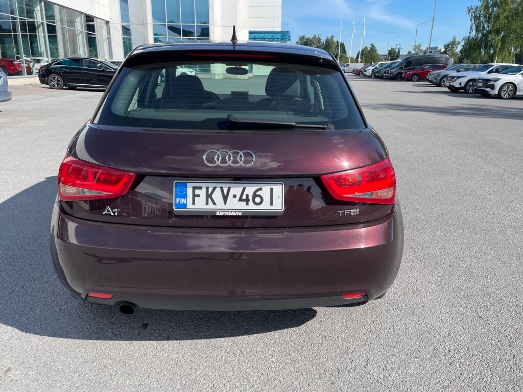 Audi A1 2012 Punainen