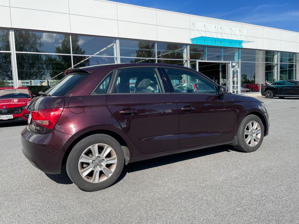 Audi A1 2012 Punainen