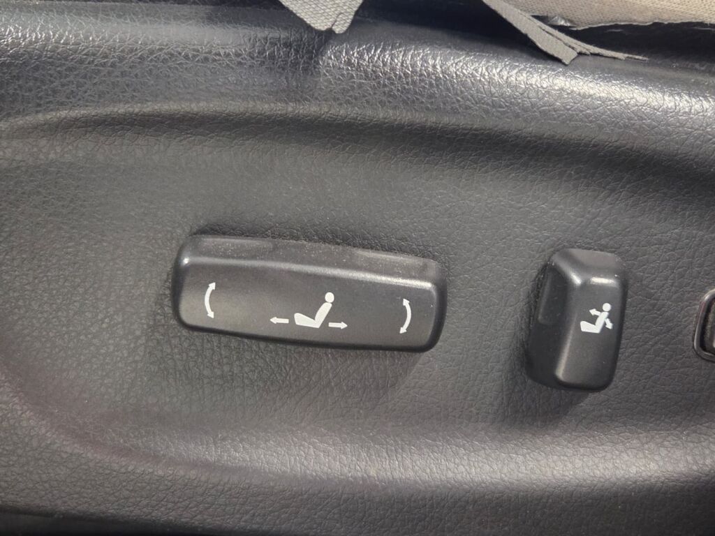 Kia Sorento 2010 Musta