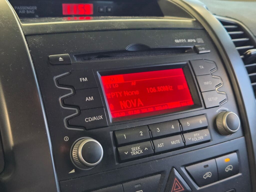 Kia Sorento 2010 Musta