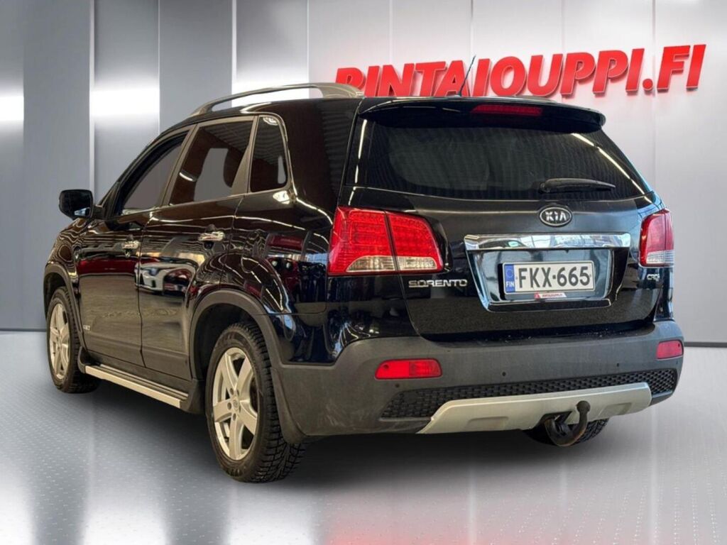 Kia Sorento 2010 Musta