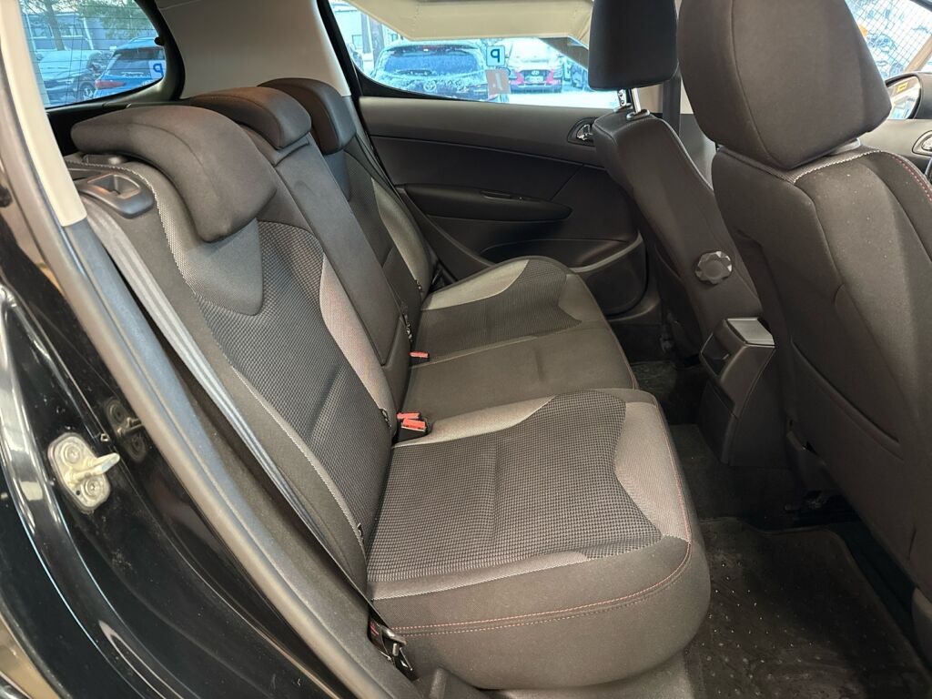 Peugeot 308 2013 Musta