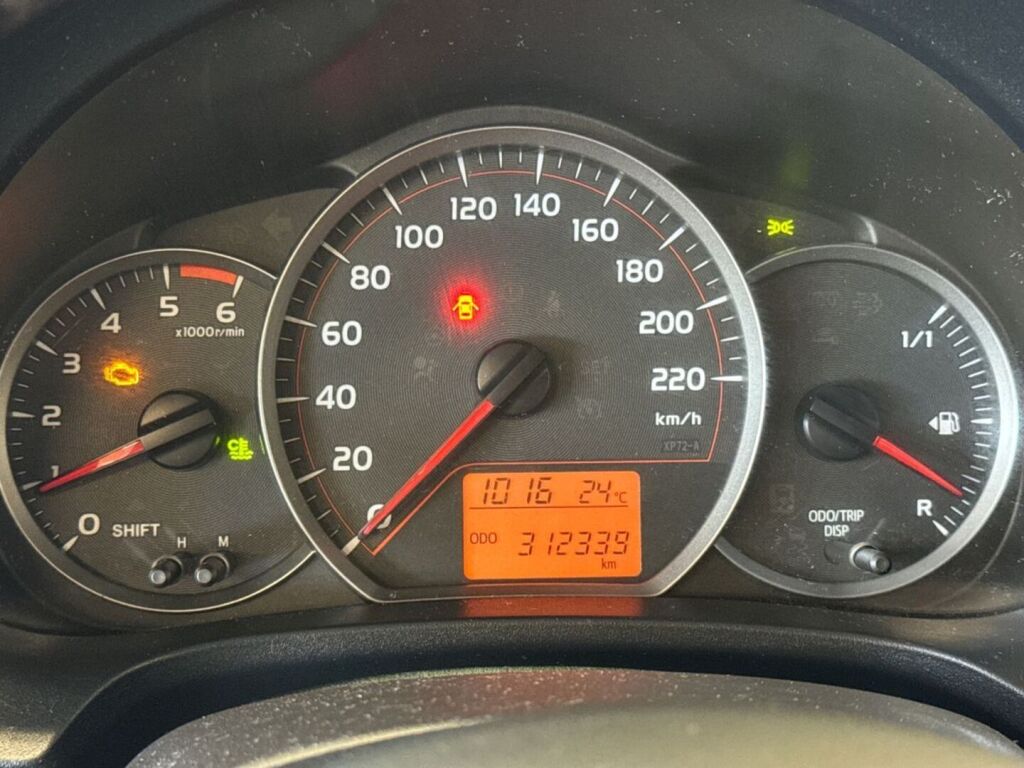 Toyota Yaris 2013 Hopea