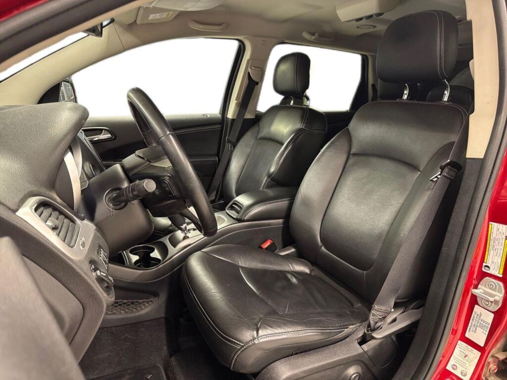 Fiat Freemont 2013 Punainen