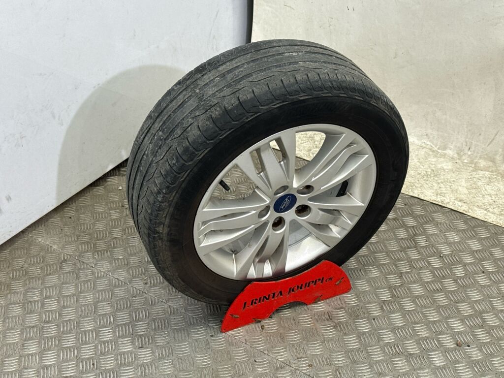 Ford Focus 2013 Valkoinen