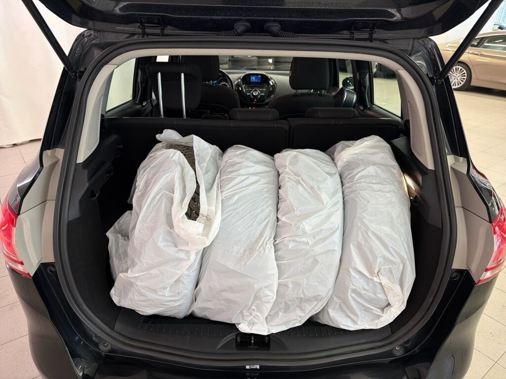 Ford B-Max 2013 Musta