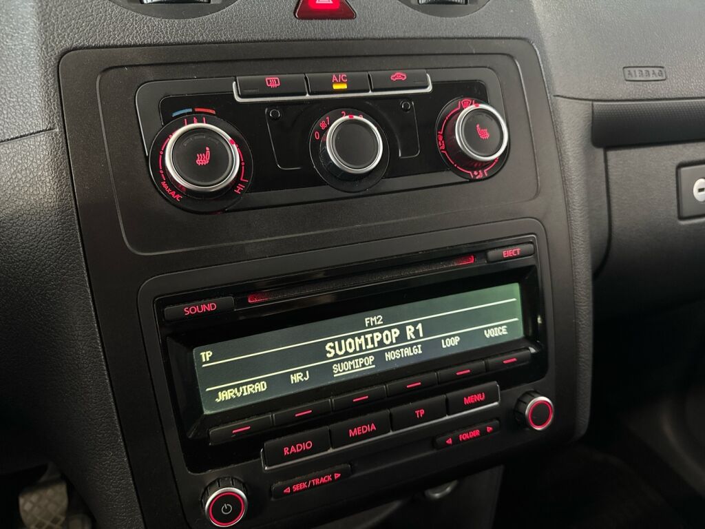 Volkswagen Caddy Maxi 2013 Punainen