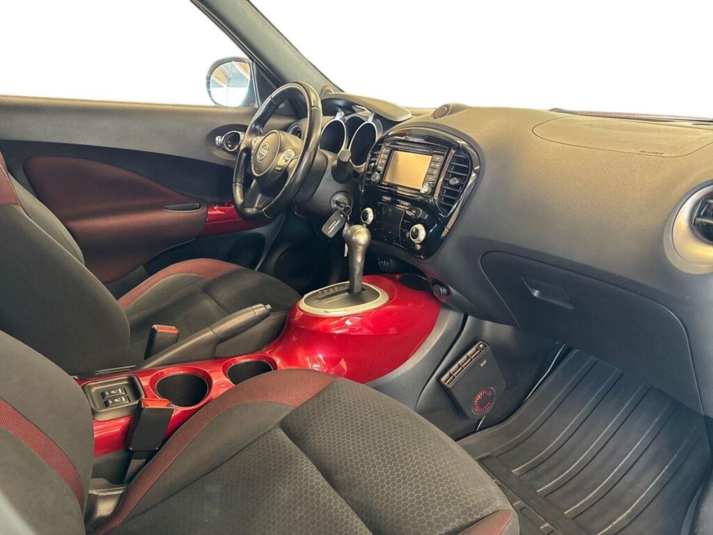 Nissan Juke 2013 Punainen