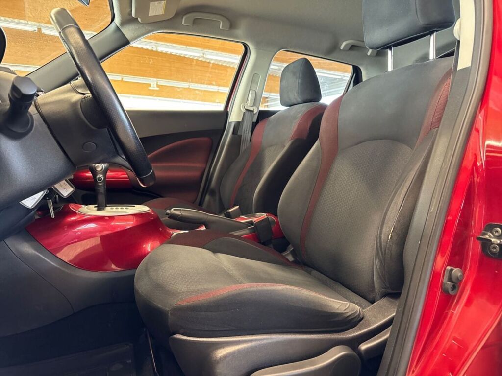 Nissan Juke 2013 Punainen