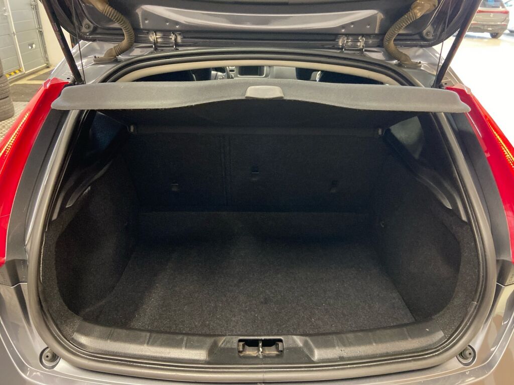 Volvo V40 2013 Harmaa
