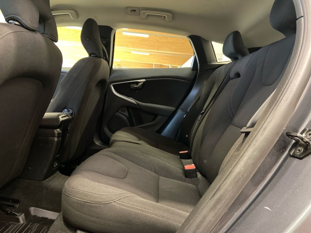 Volvo V40 2013 Harmaa