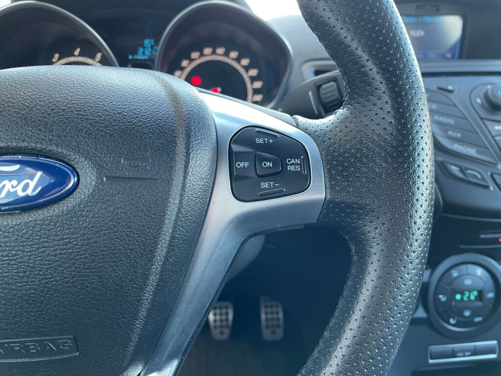 Ford Fiesta 2013 Sininen