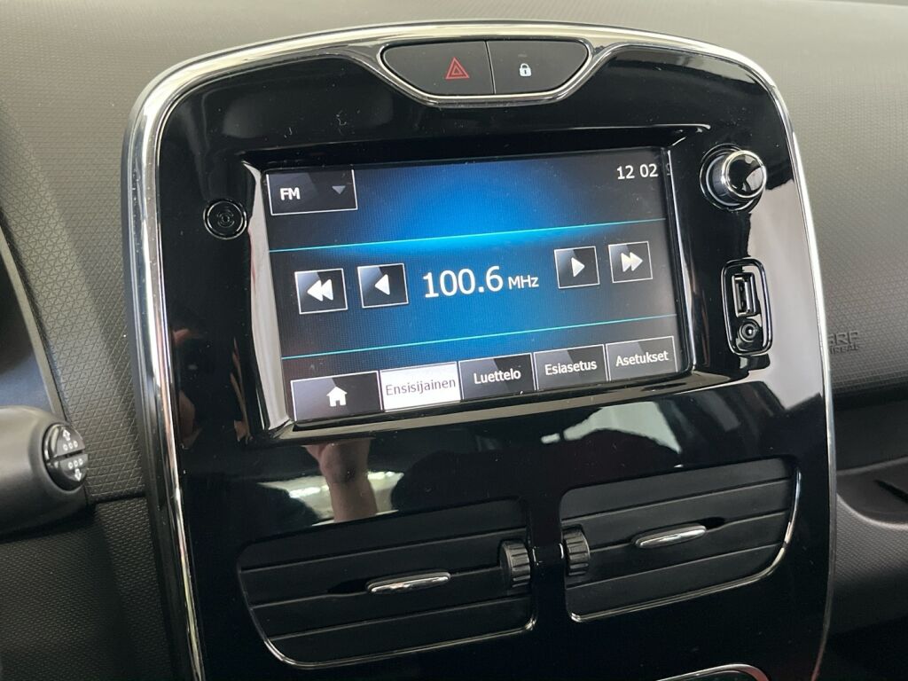 Renault Clio 2013 Ruskea (beige)