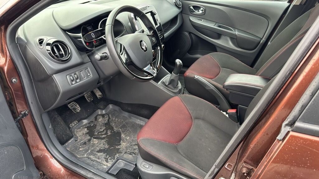 Renault Clio 2013 Ruskea (beige)