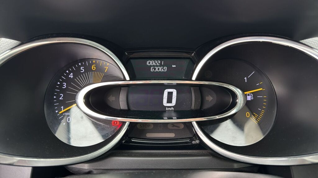 Renault Clio 2013 Ruskea (beige)