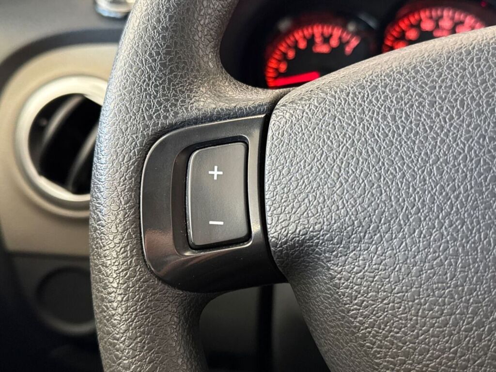 Dacia Lodgy 2013 Sininen