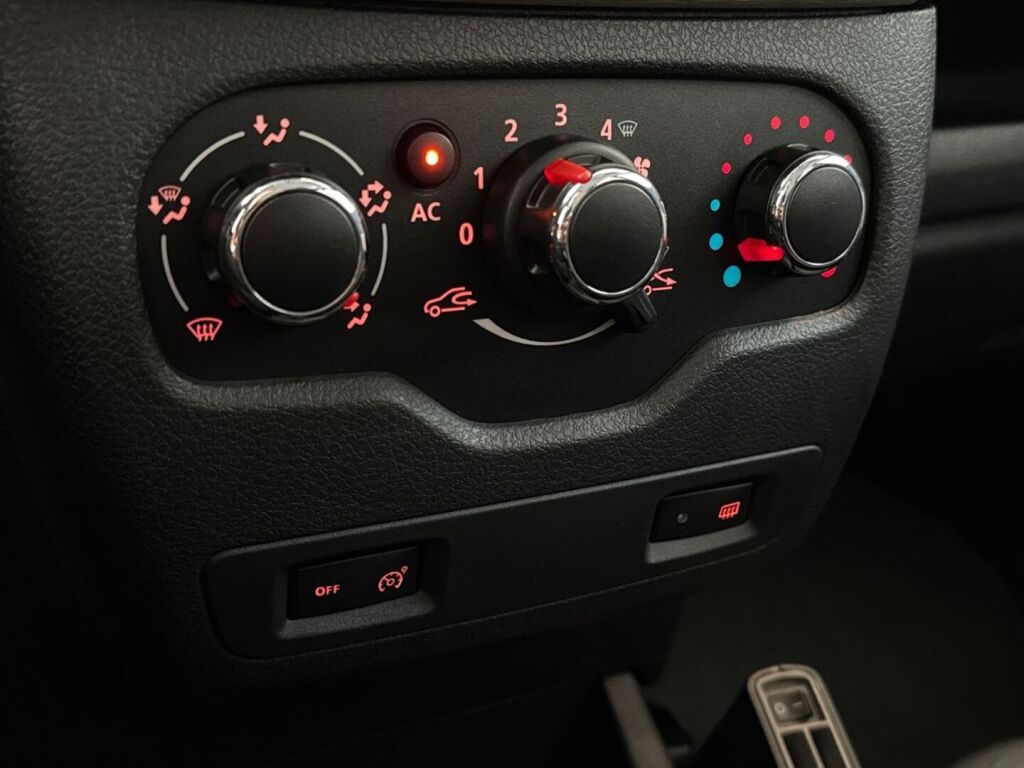 Dacia Lodgy 2013 Sininen