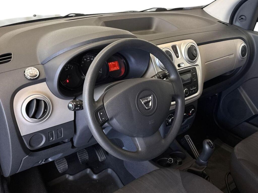 Dacia Lodgy 2013 Sininen