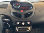 Renault Twingo 2013 Punainen