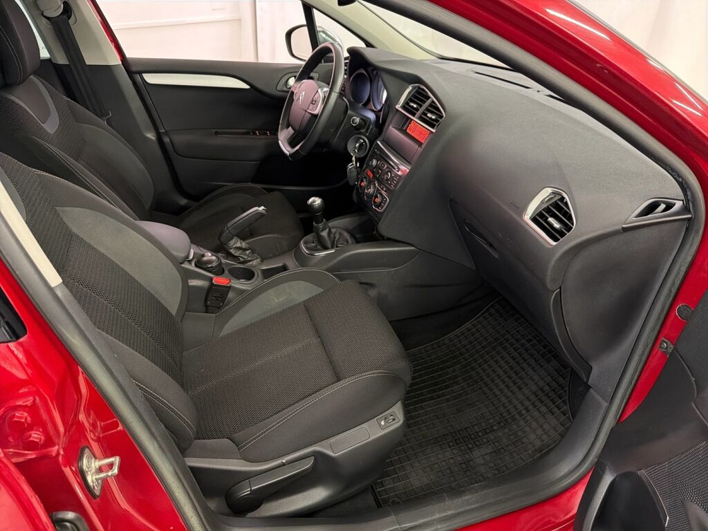 Citroen C4 2013 Punainen