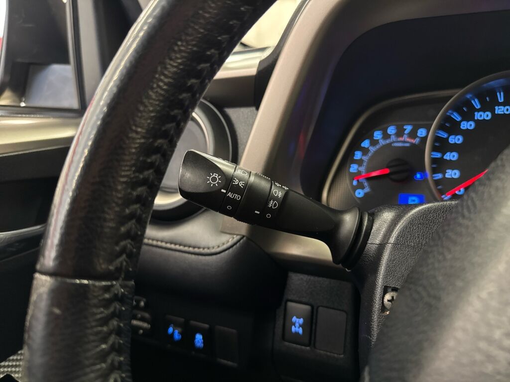 Toyota RAV4 2013 Musta