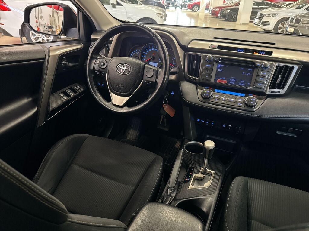 Toyota RAV4 2013 Musta