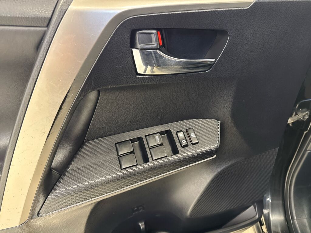 Toyota RAV4 2013 Musta