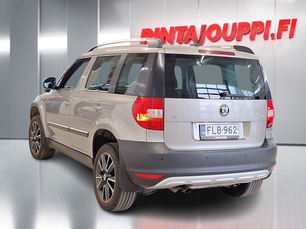 Skoda Yeti 2013 Ruskea (beige)