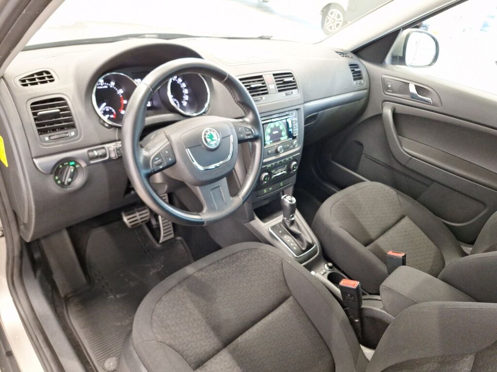 Skoda Yeti 2013 Ruskea (beige)