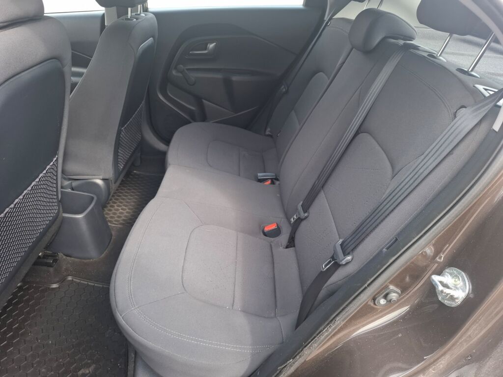 Kia Rio 2013 Ruskea (beige)