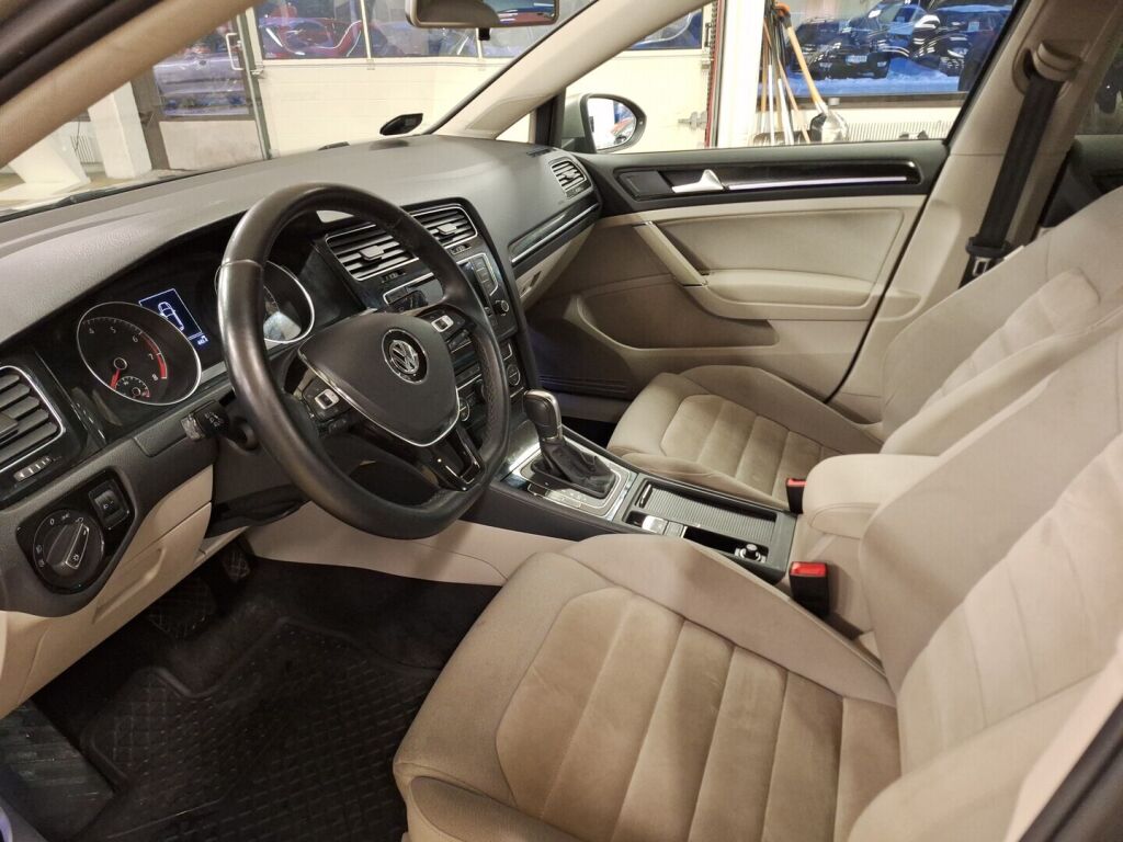 Volkswagen Golf 2013 Harmaa