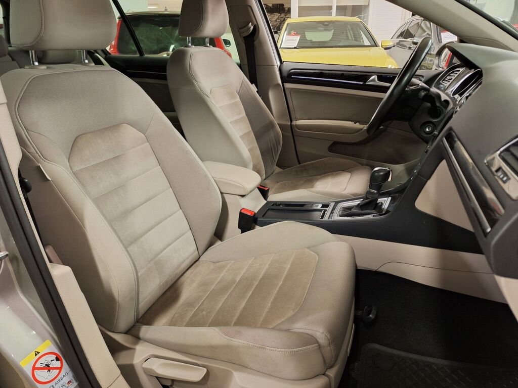 Volkswagen Golf 2013 Harmaa