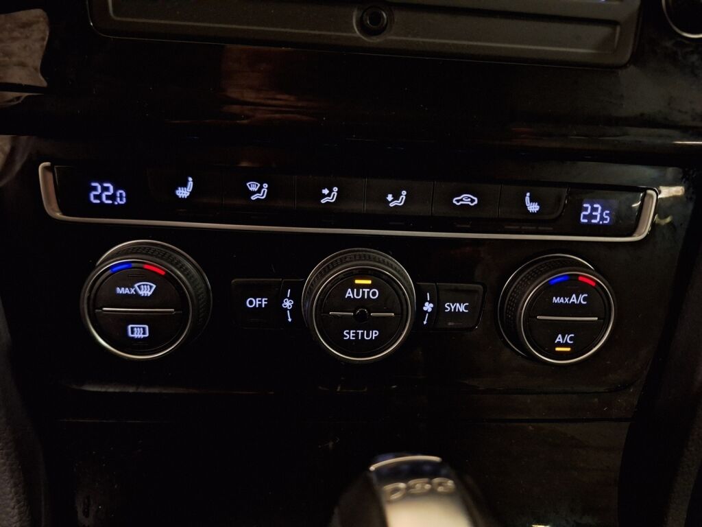 Volkswagen Golf 2013 Harmaa