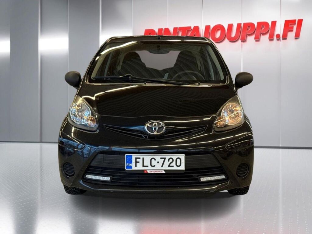 Toyota AYGO 2013 Musta